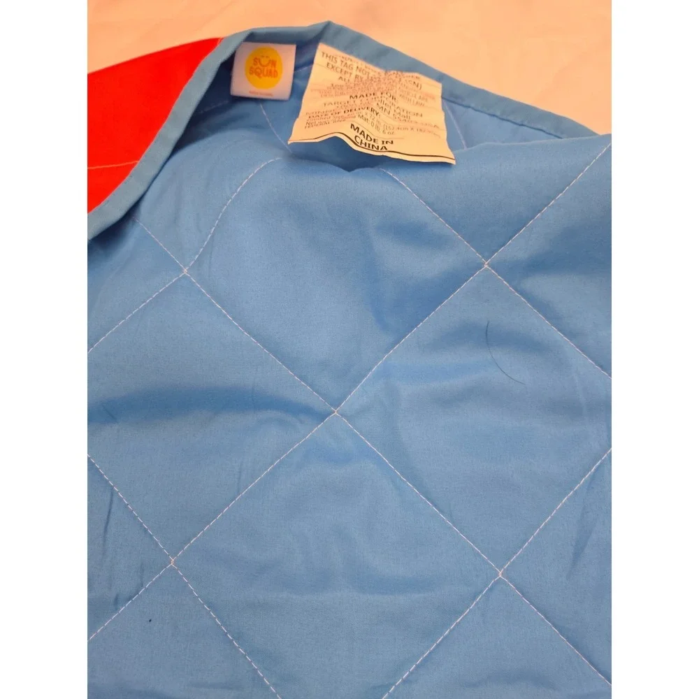 Sun Squad picnic blanket 60x72 Red,white, Blue - Picture 2 of 4